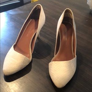 Rebecca Minkoff cream pointed leather D’Orsay pump